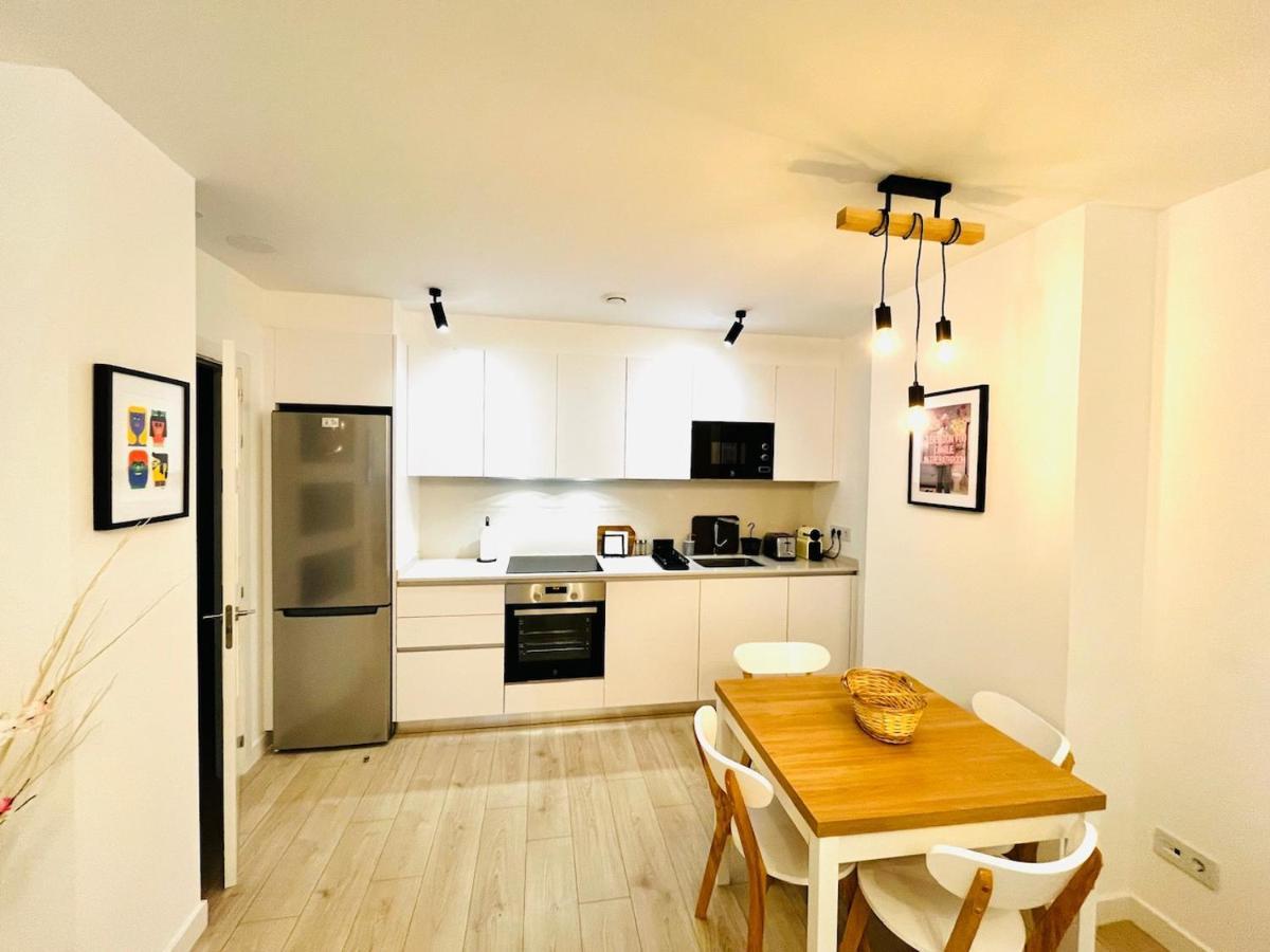 B&N Place Apartamento Nuevo! Parking Gratuito Βίγκο Εξωτερικό φωτογραφία